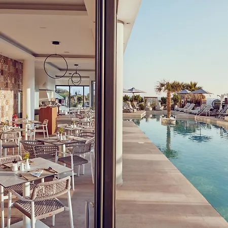 Amnissos 4*