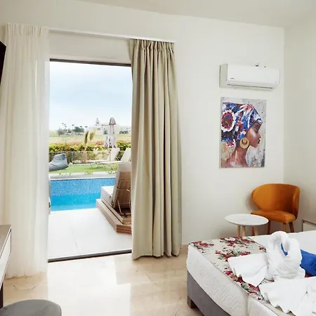 Amnissos 4*